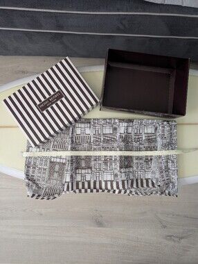 Henri Bendel Box And Tissue